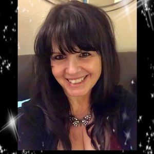 Meet your Posher, Janrose